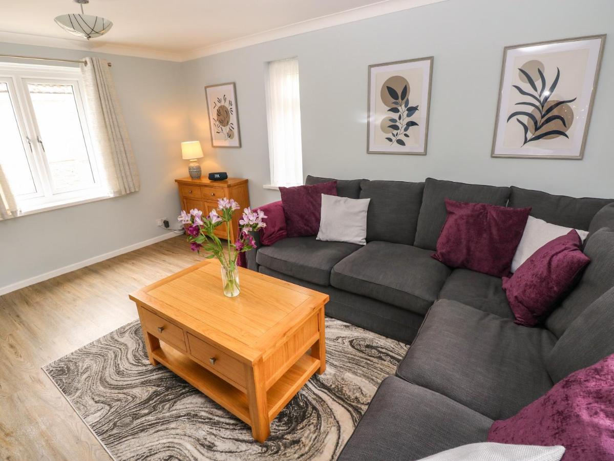 Mews Cottage Кармартен Экстерьер фото