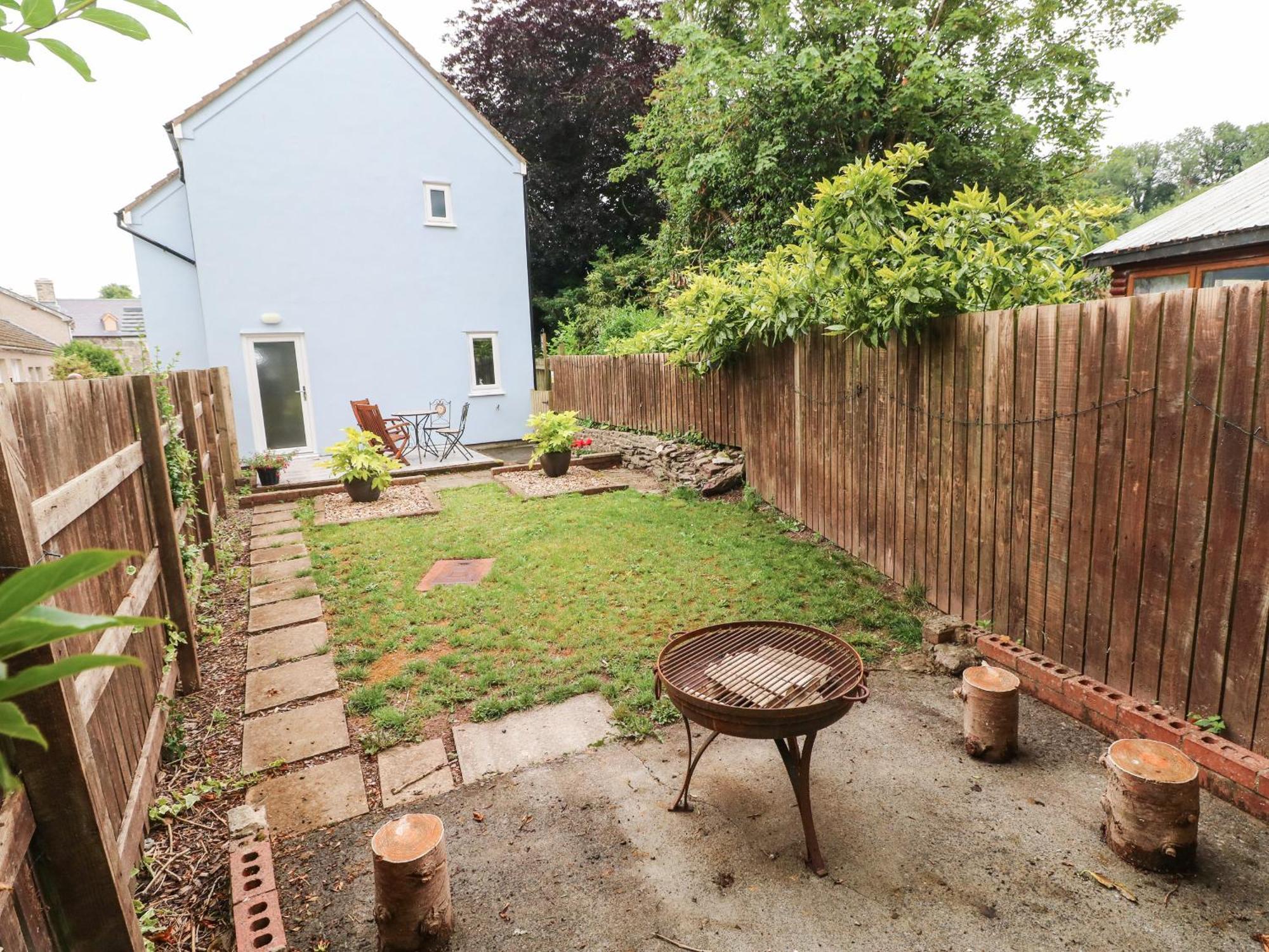 Mews Cottage Кармартен Экстерьер фото
